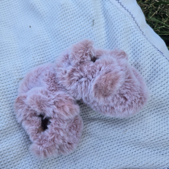 Pink Fuzzy Baby Booties - Picture 2 of 5